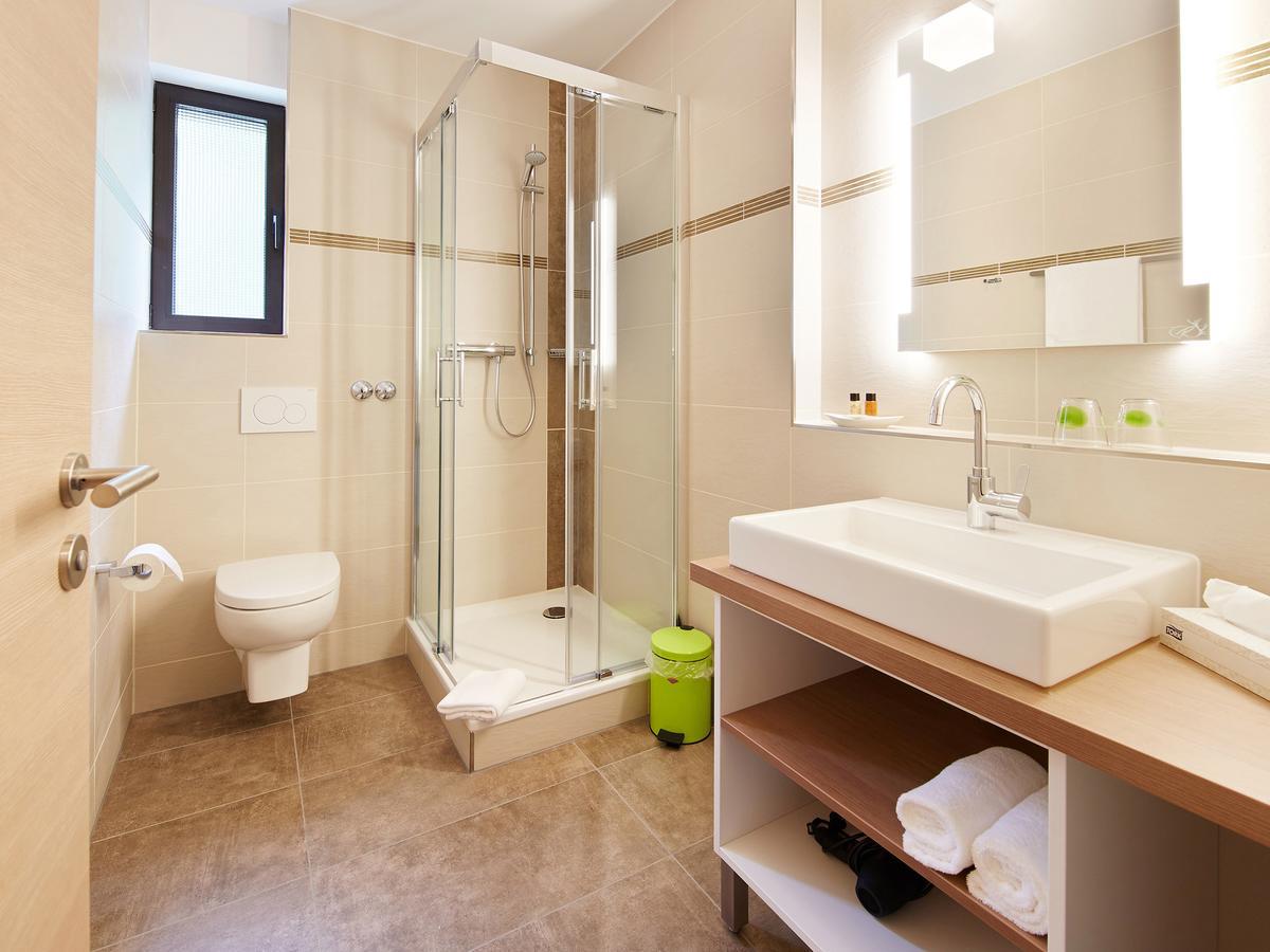 Hotel Rodelhaus à Arnsberg Extérieur photo
