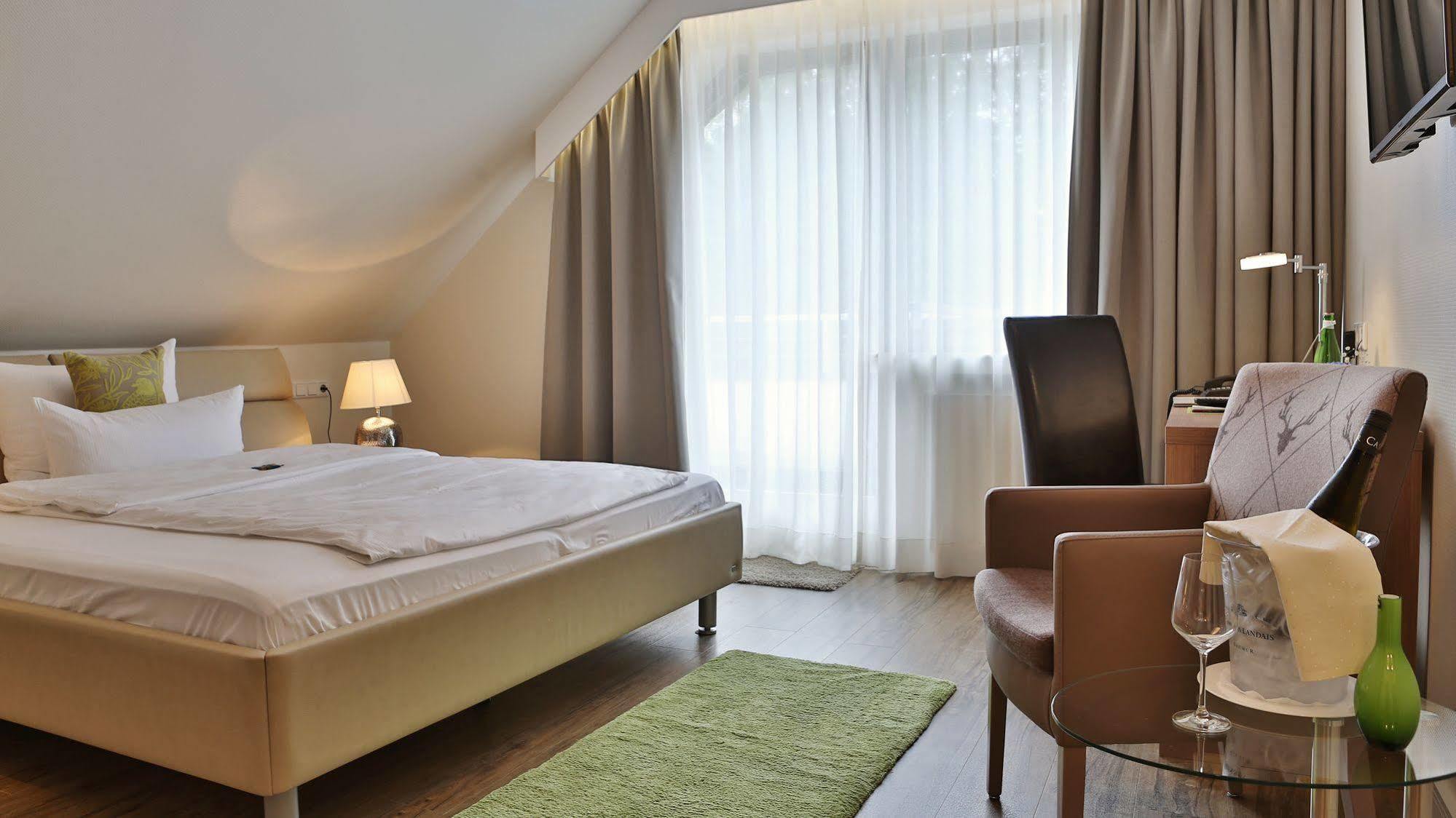 Hotel Rodelhaus à Arnsberg Extérieur photo